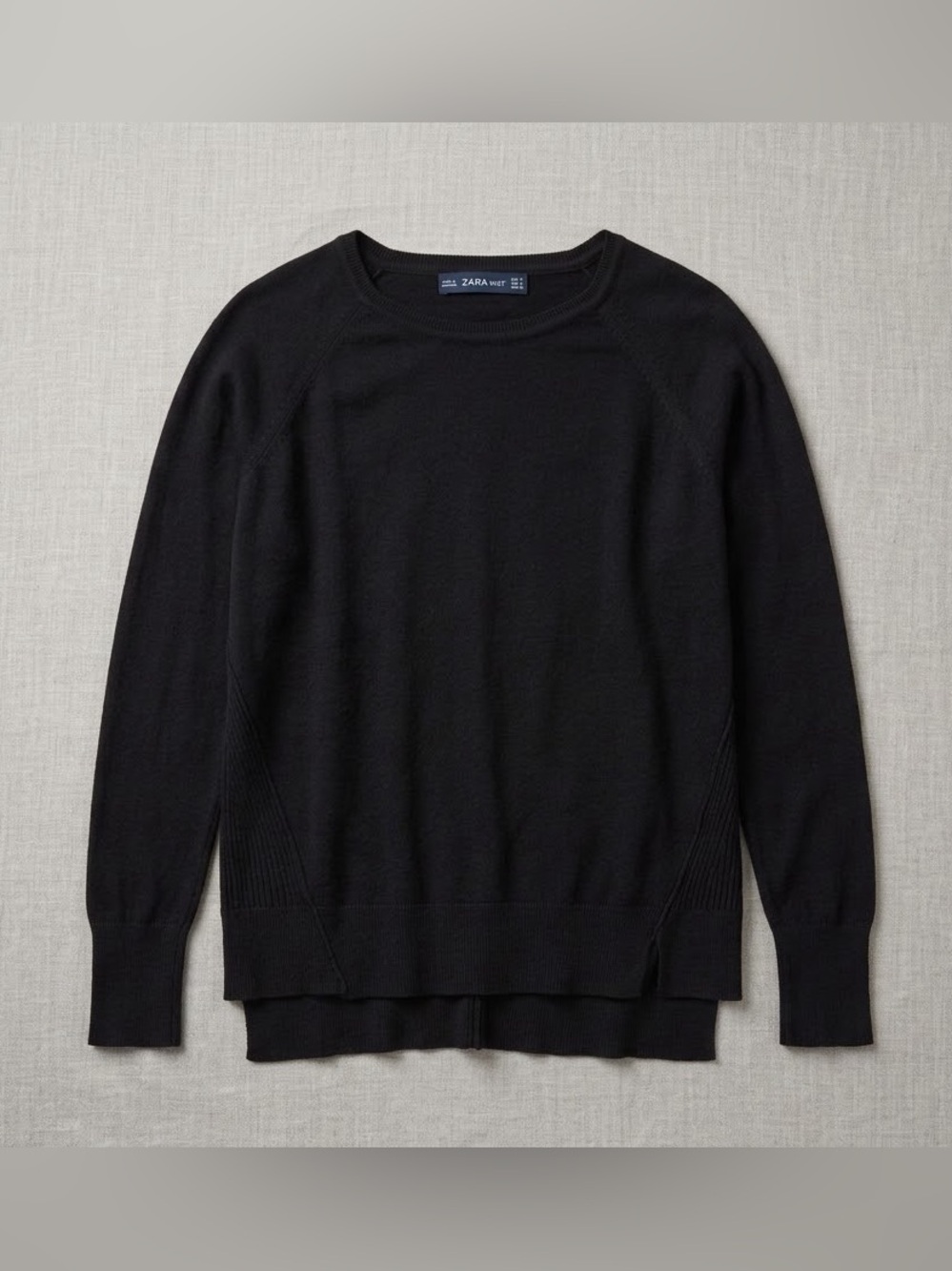 Zara Lightweight Knit Sweater Black Crew Neck Long Sleeve Relaxed Fit Small